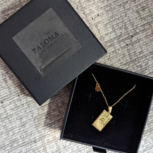 CANCER ♋ - 18k Gold Plated Stainless Steel Zodiac Sign Tarot Card Neckl… - Picture 12 of 12